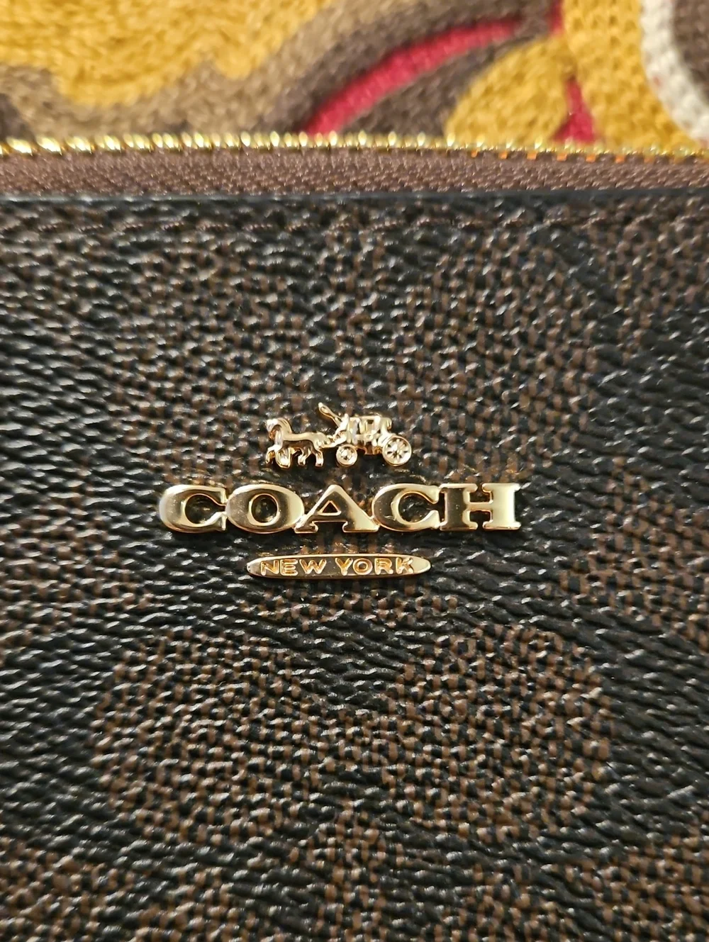 Coach black like purse